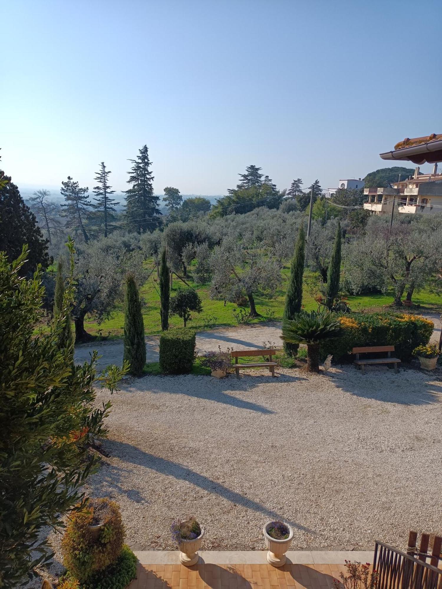 Colle Perazzoni Apartment Fiano Romano Bagian luar foto